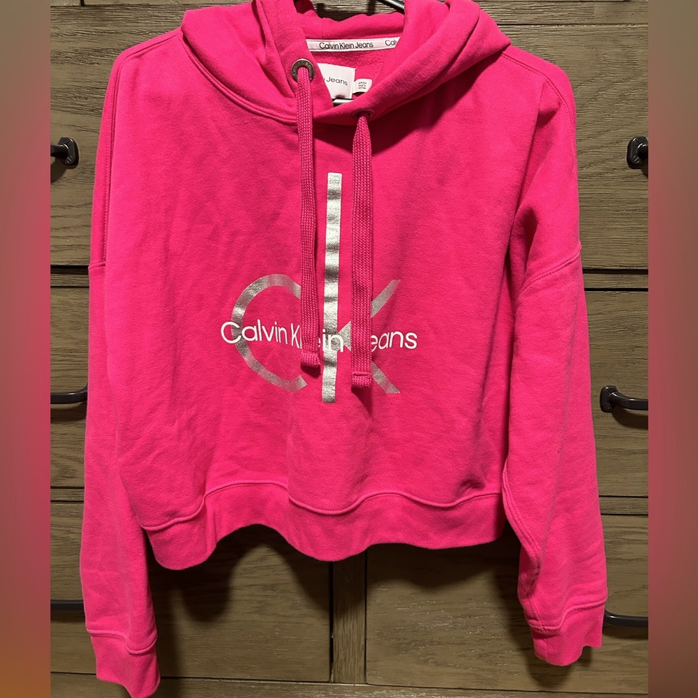 Calvin Klein pink cropped hoodie - small